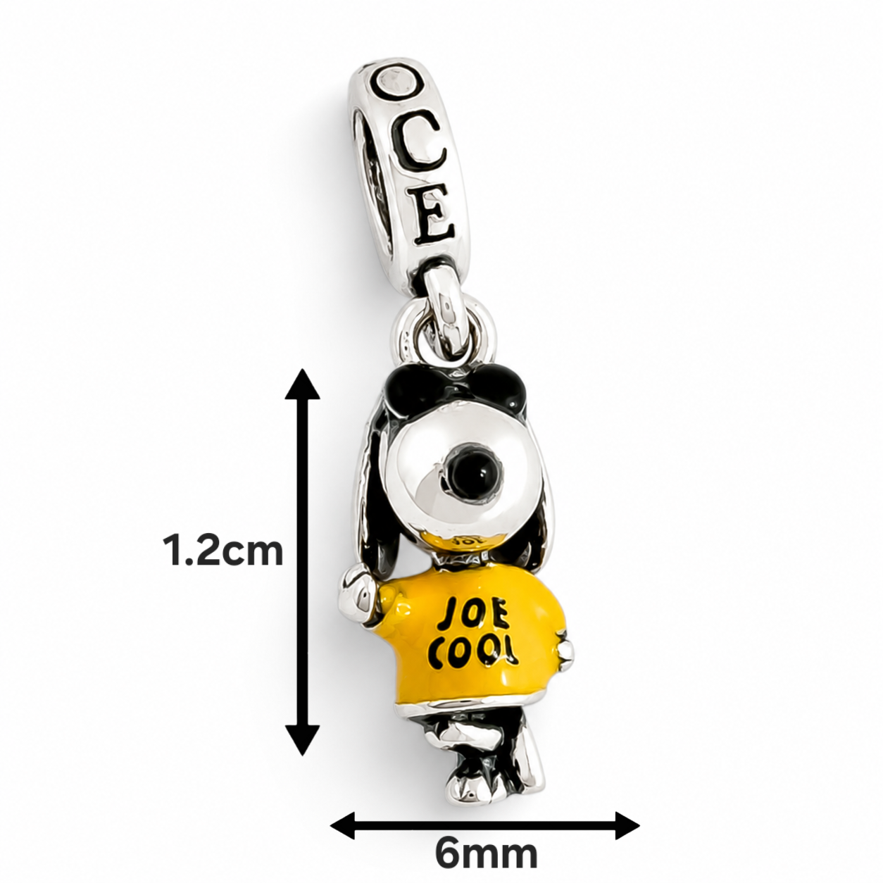 Charm Snoppy Lentes