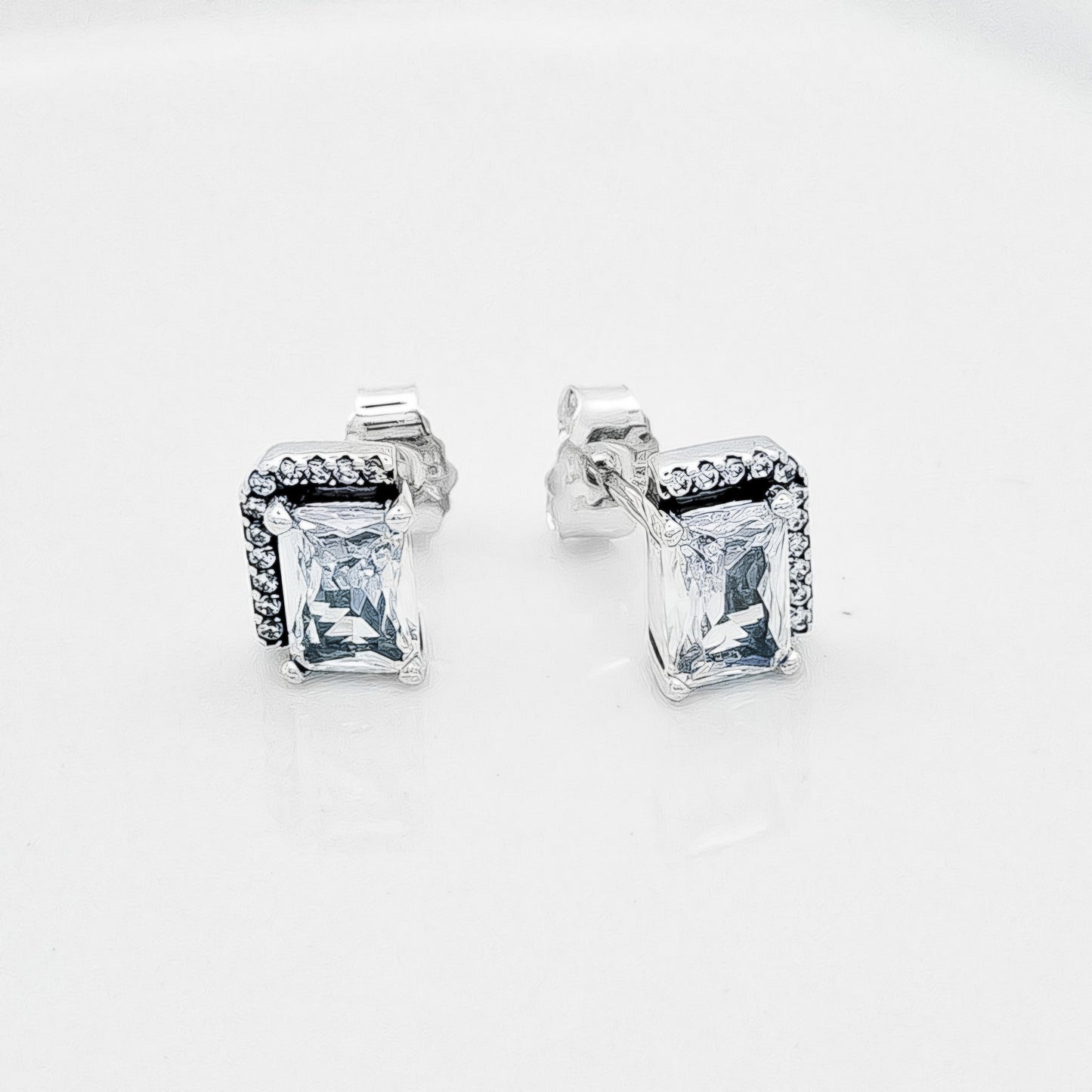 Arete Cuadro Zirconia