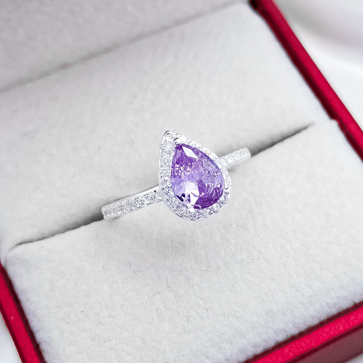 Anillo Zirconia Morada Gota
