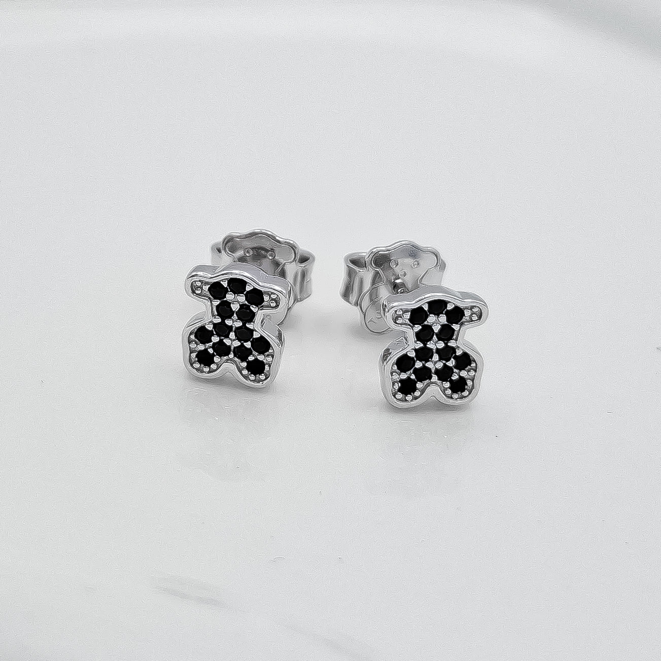 Arete Osito Zirconia Negra