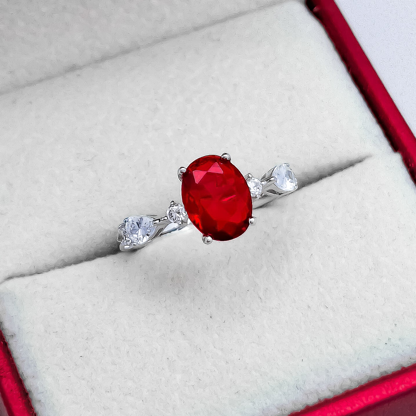 Anillo Zirconia Roja