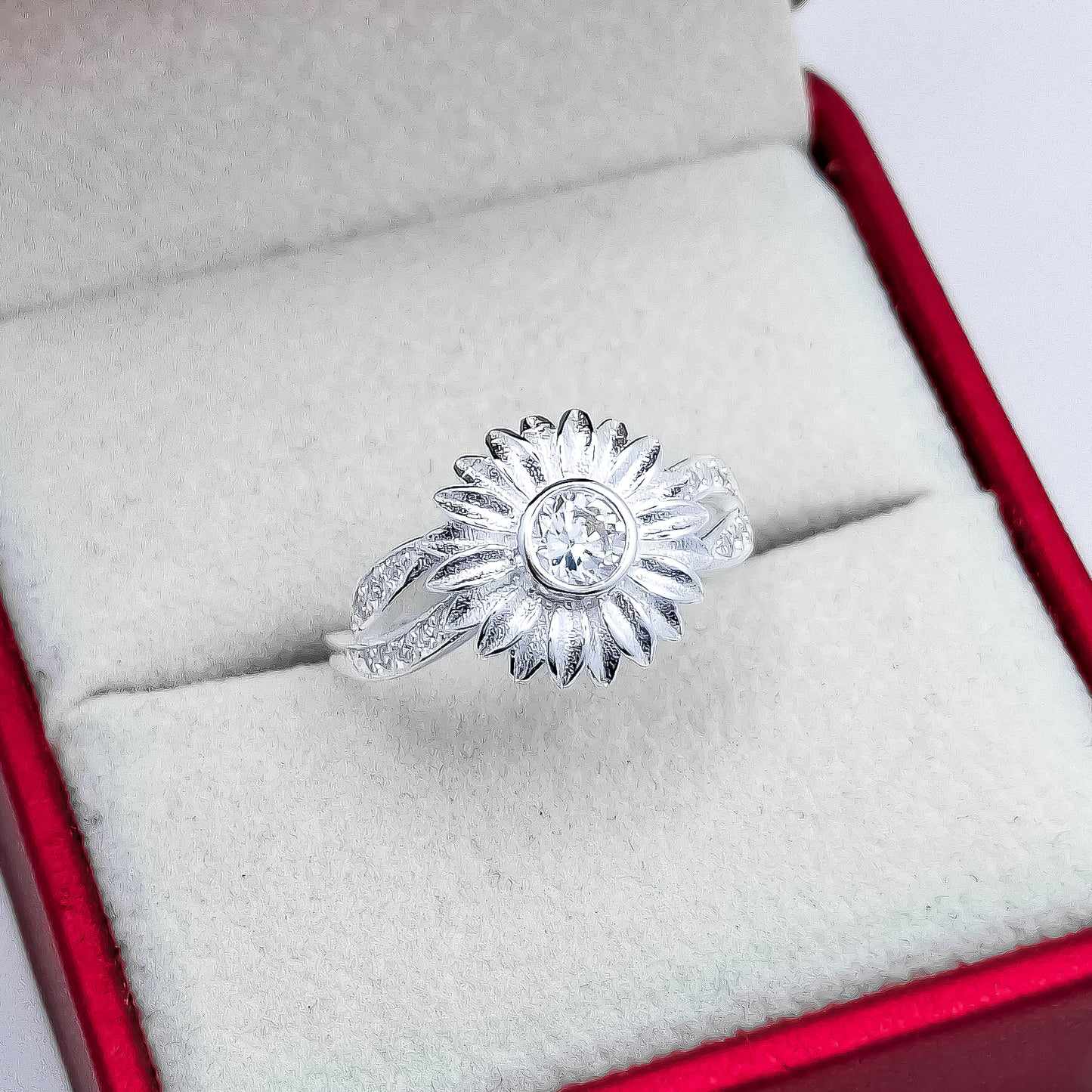 Anillo Girasol Zirconia