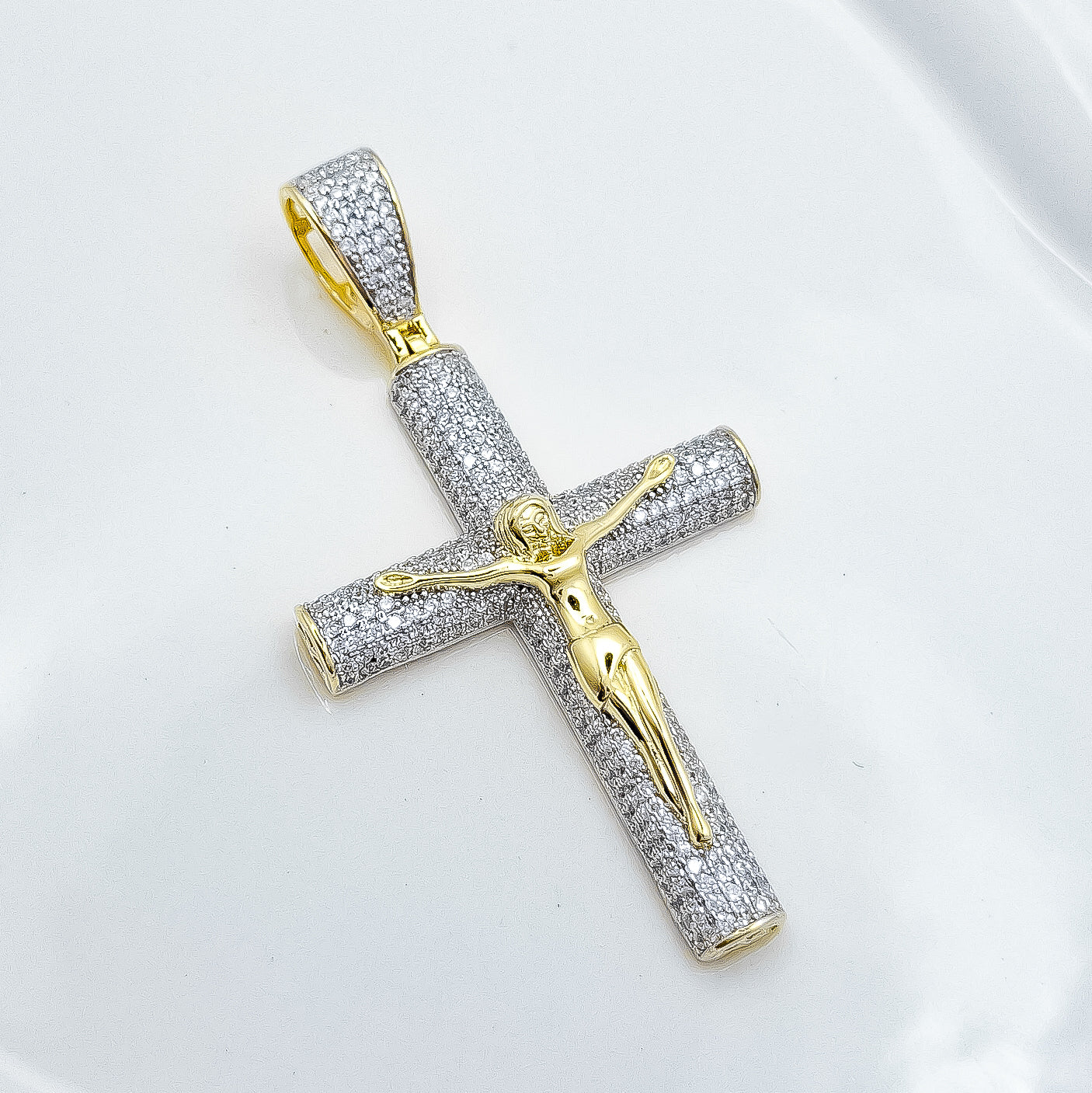 Dije Cruz Cristo Dorado