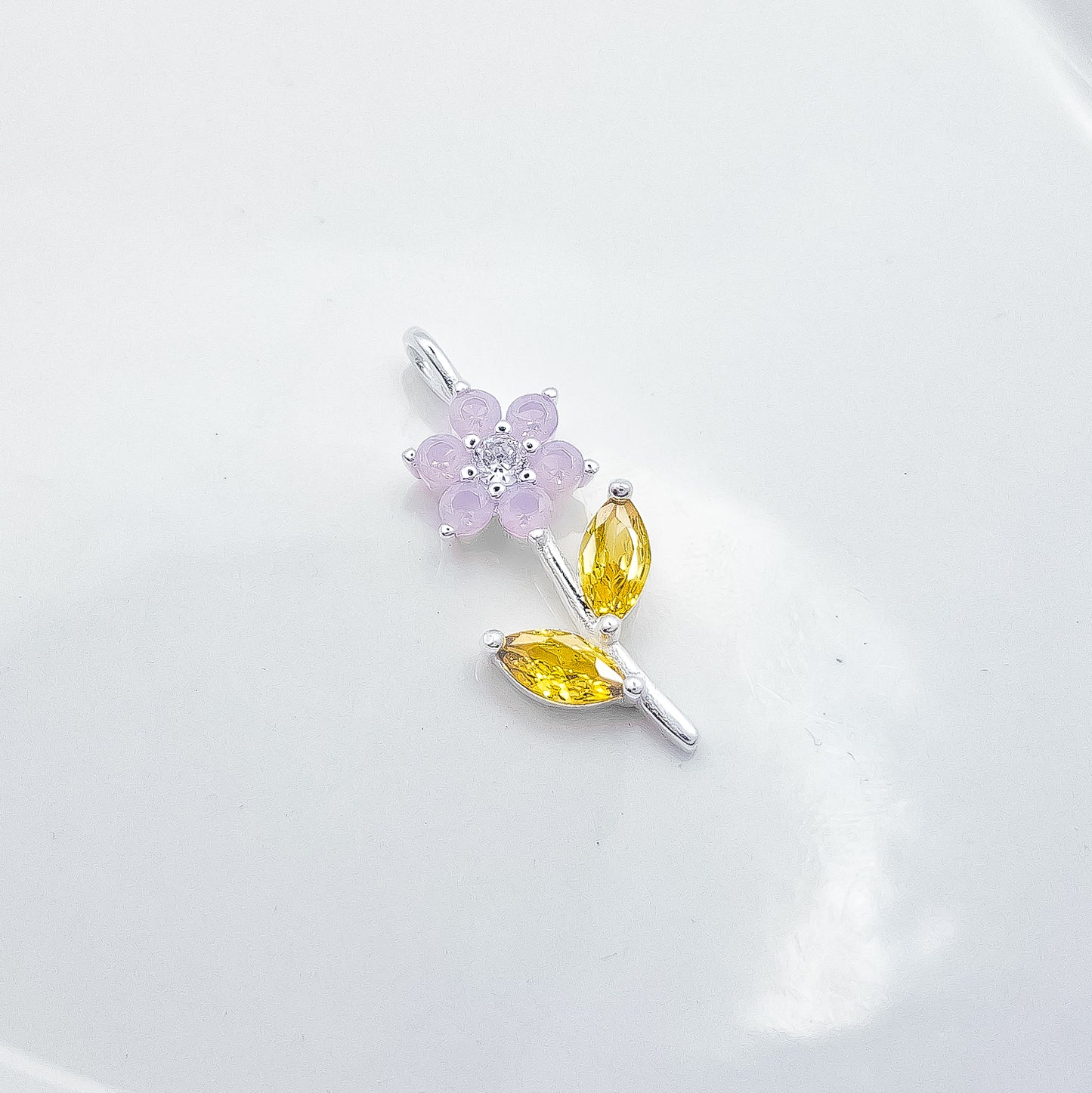 Dije Flor Opalo Zirconia