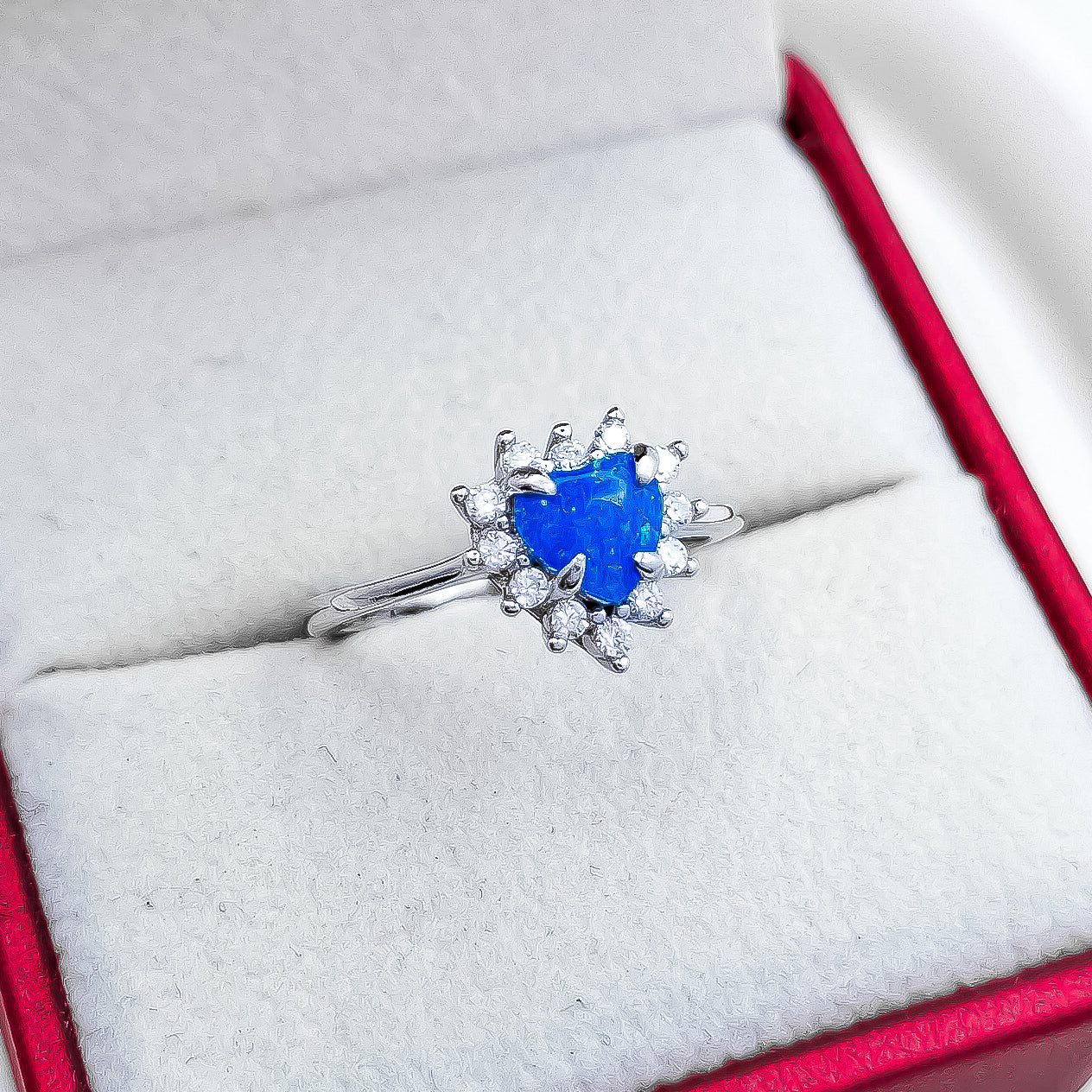 Anillo Corazon Opalo Zirconia