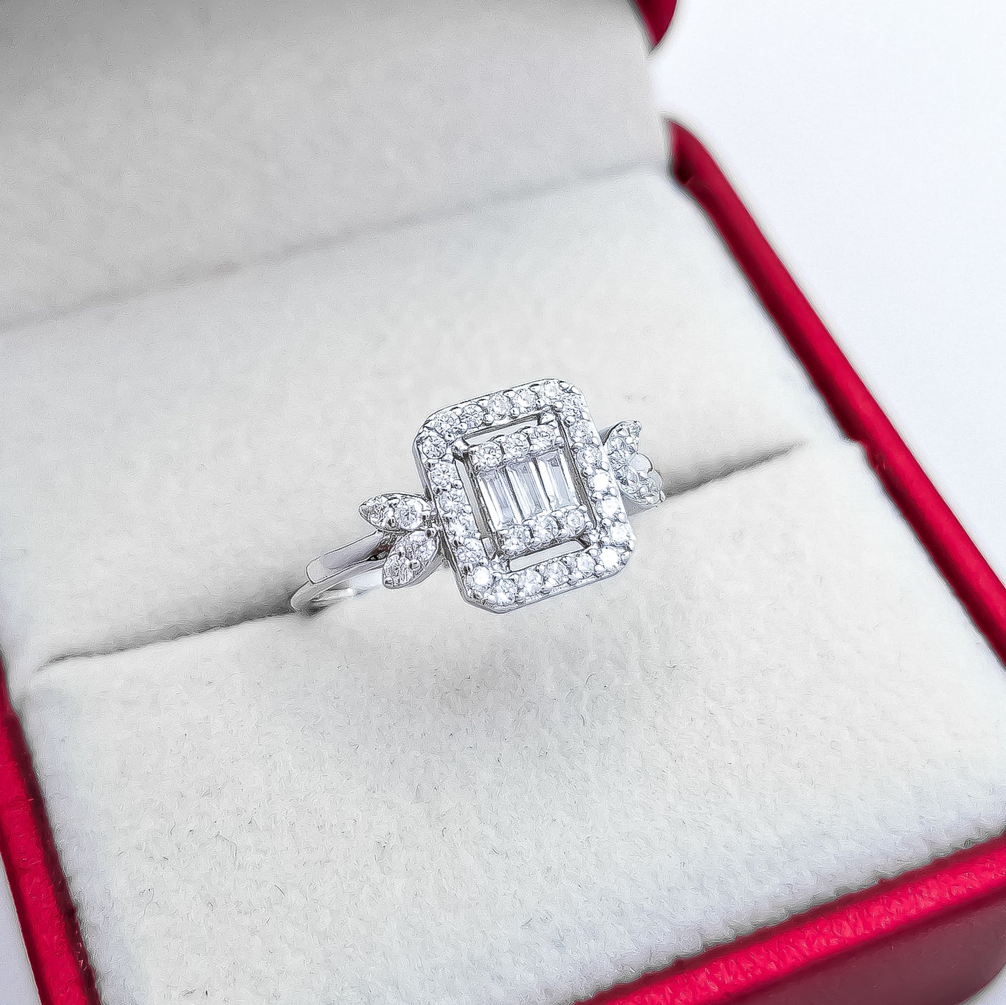 Anillo Cuadro Zirconia