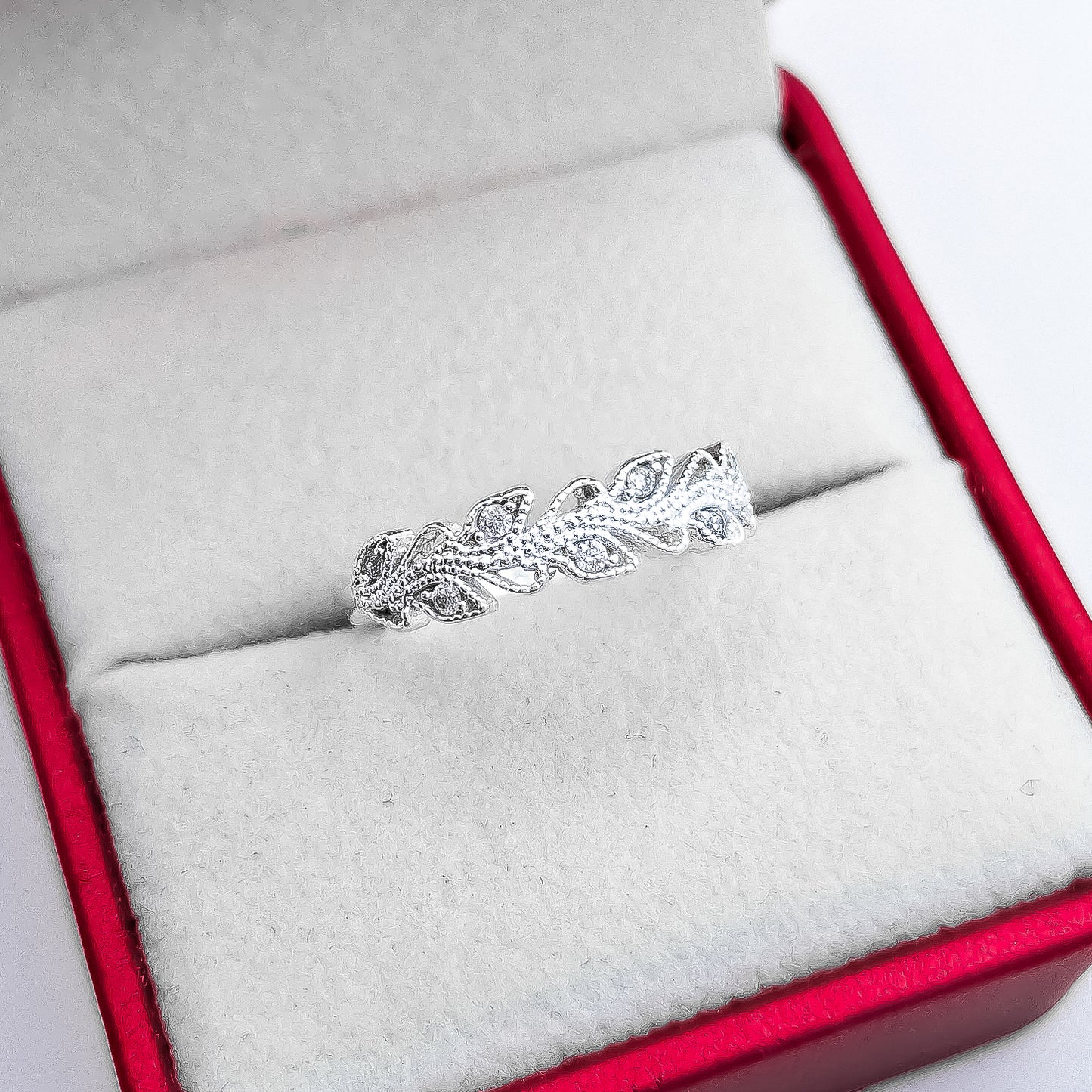 Anillo Hojitas Zirconia