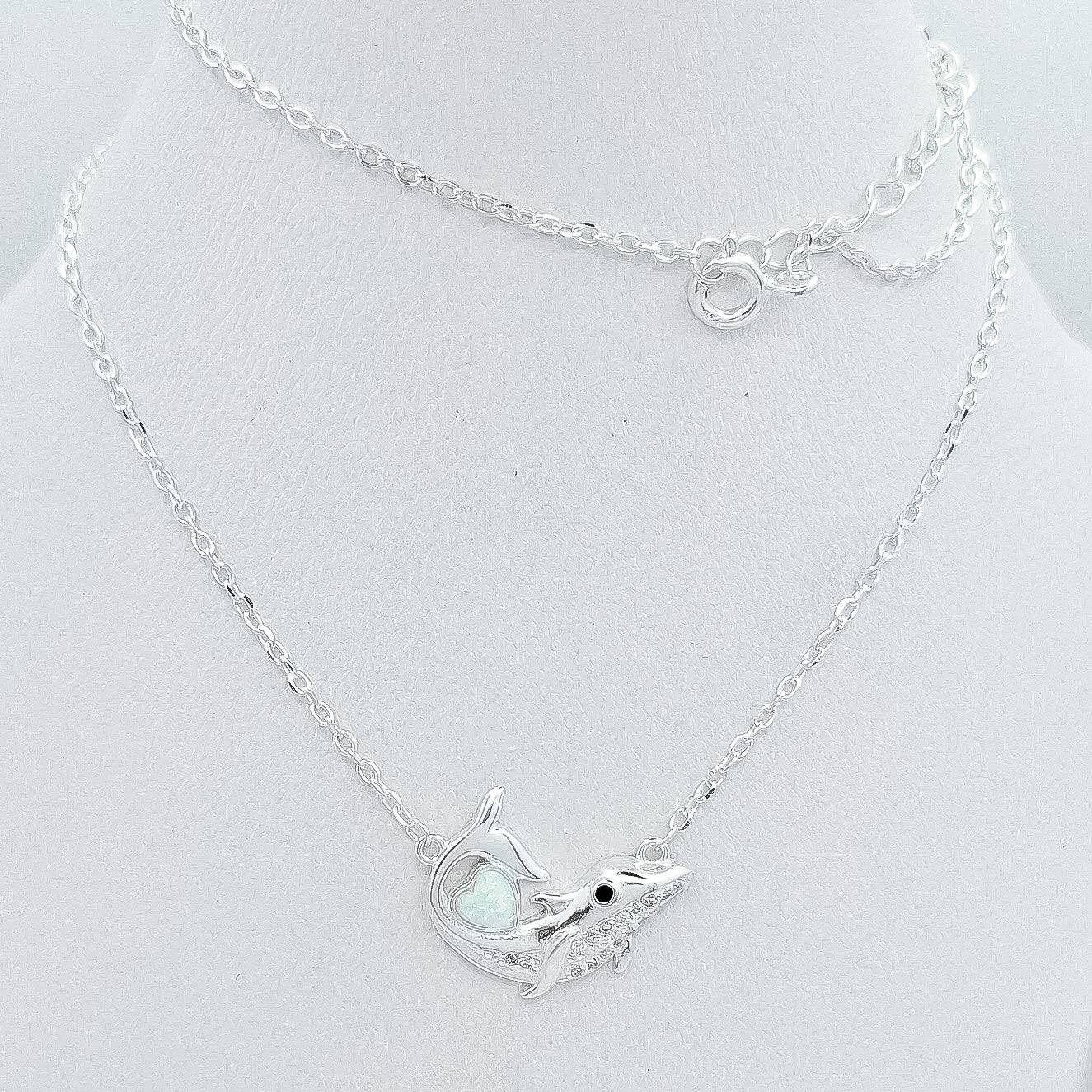 Collar Opalo Delfin