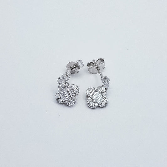Arete Zirconia Van