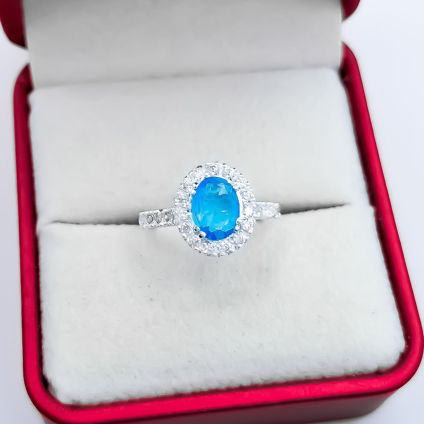 Anillo Zirconia Ovalo Aqua