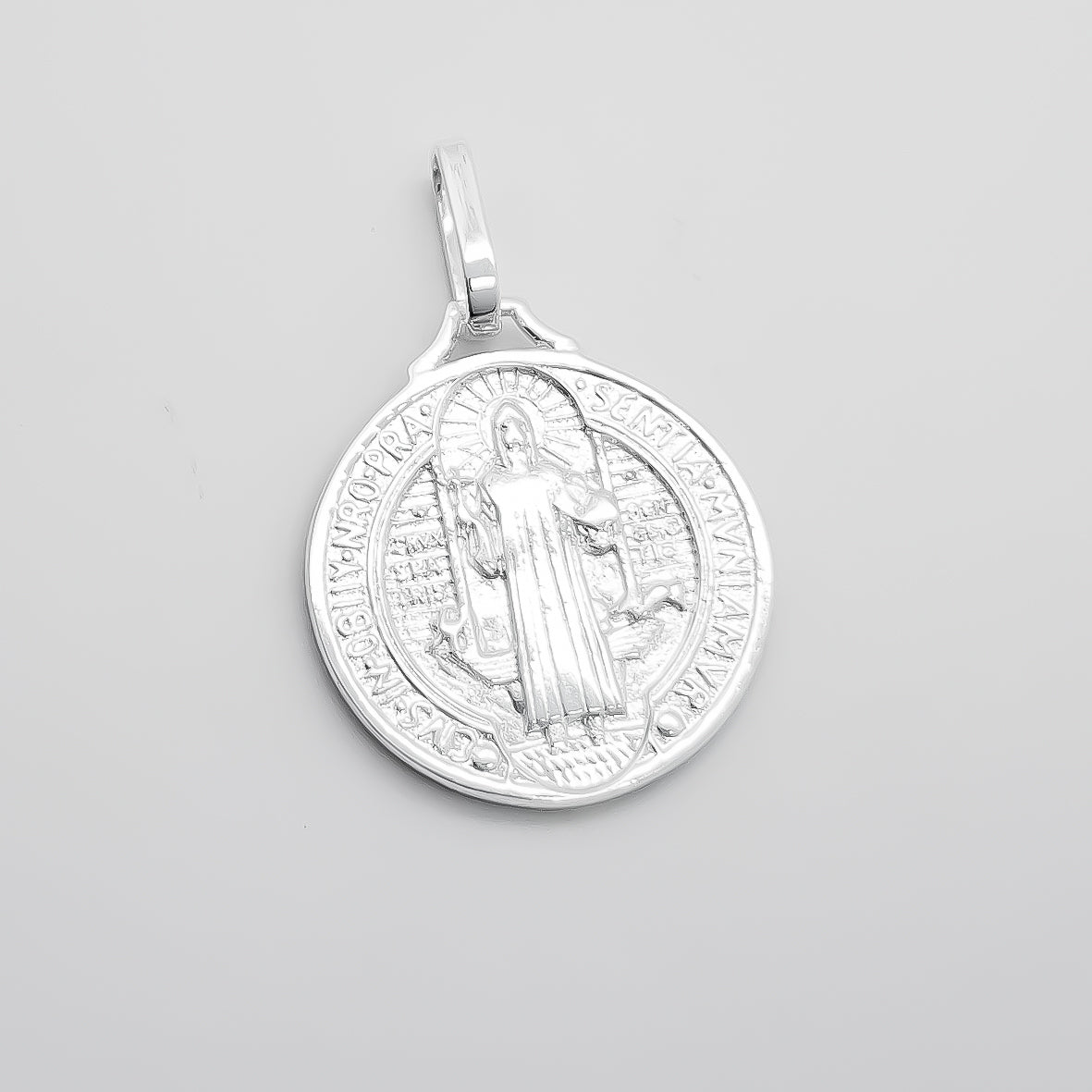 Dije Medalla Cristo Blanco