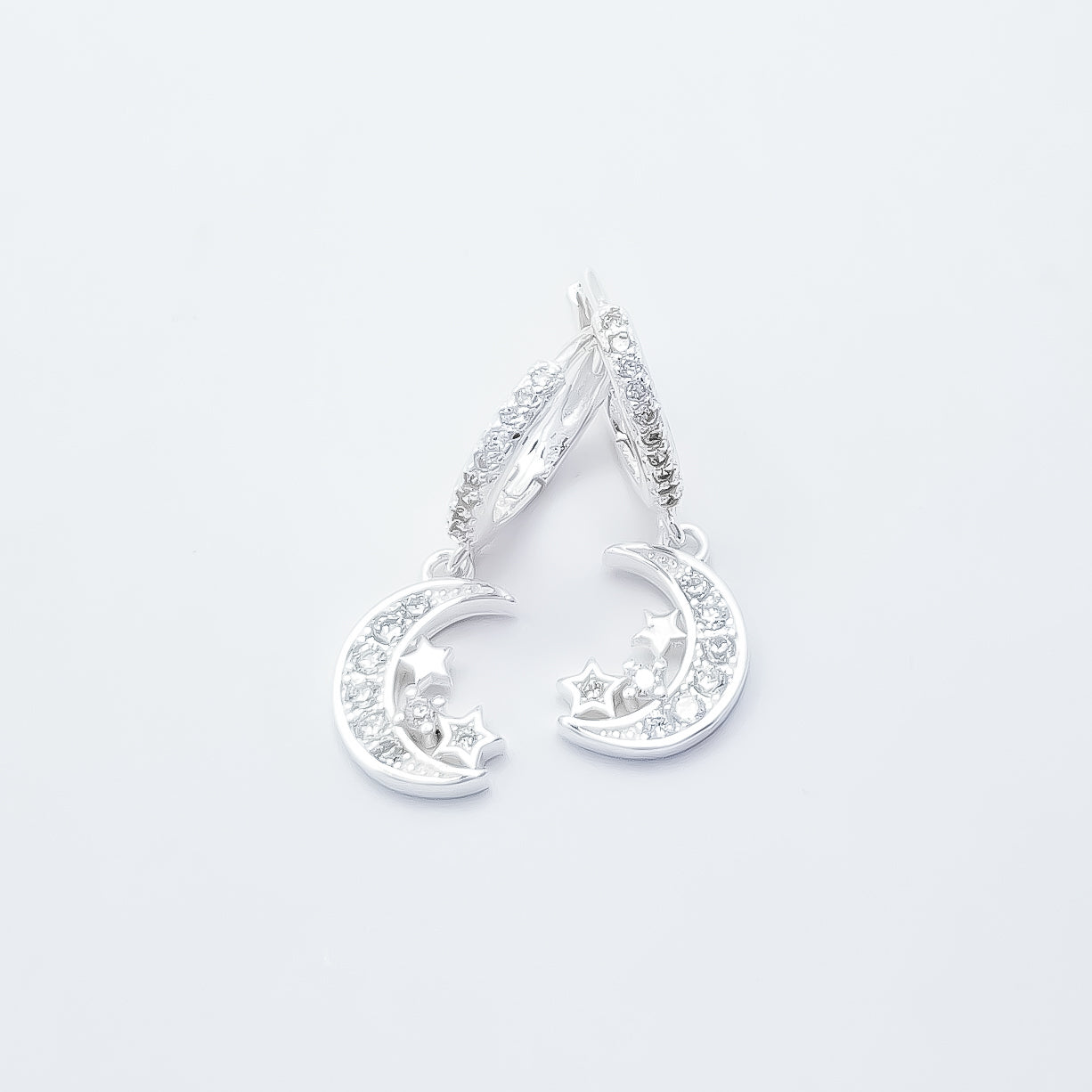 Hugguie Media Luna Zirconia