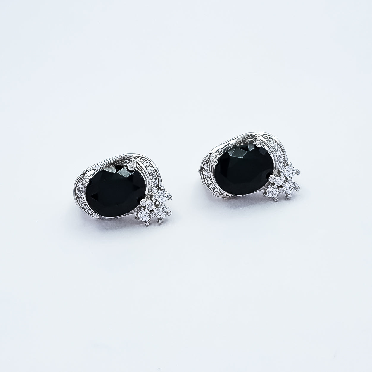 Hugguie Piedra Negra