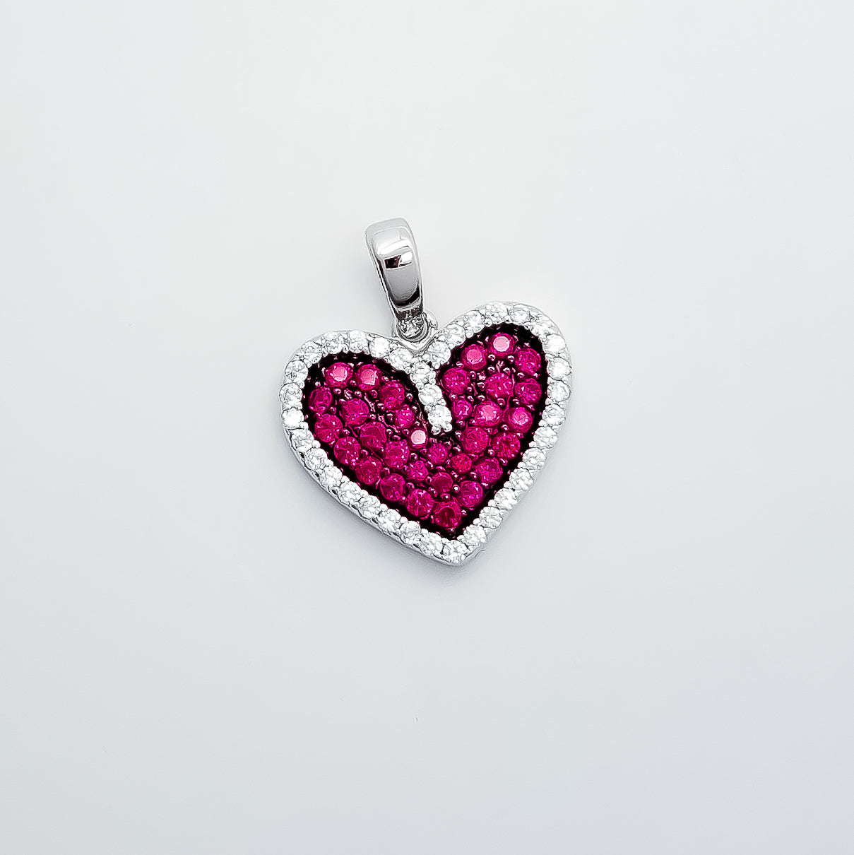 Dije Corazon Zirconia