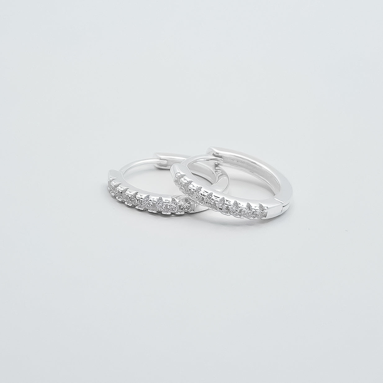 Hugguie Zirconia