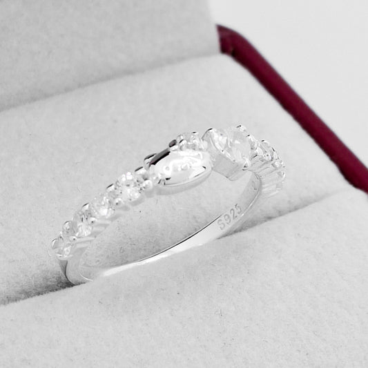 Anillo Hello Kitty Blanco