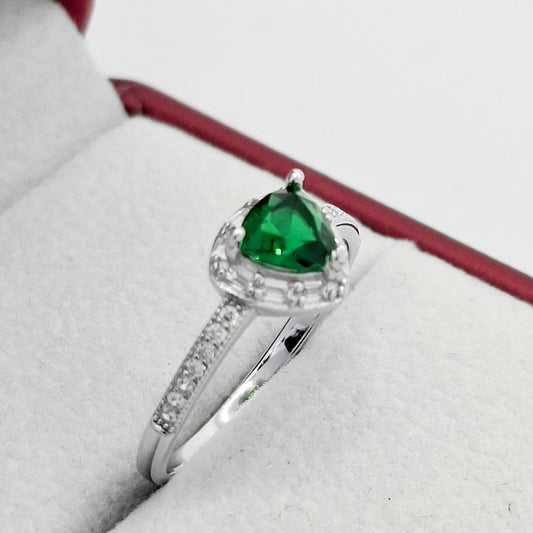 Anillo Triangulo Zirconia