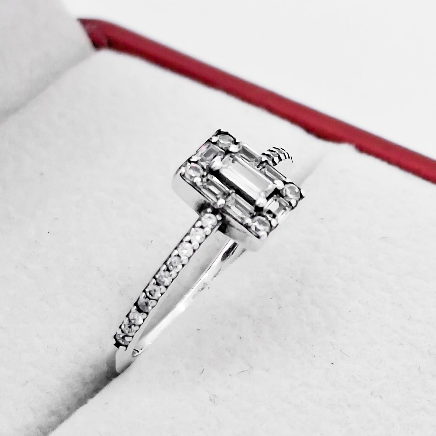 Anillo Cuadro Zirconia