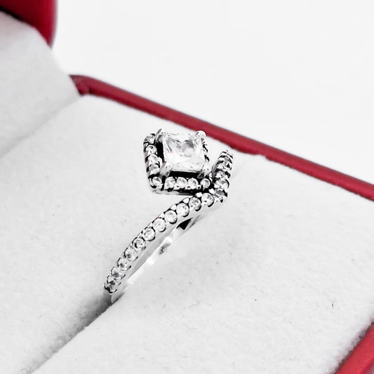 Anillo Cuadro Zirconia