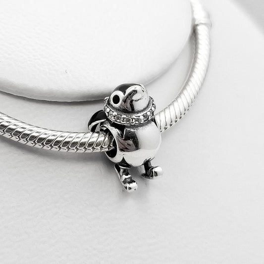 Charm Pinguino