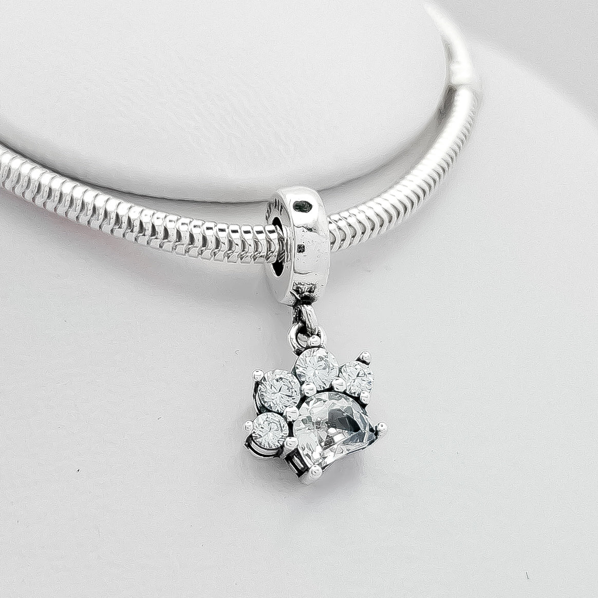 Charm Huella Zirconia