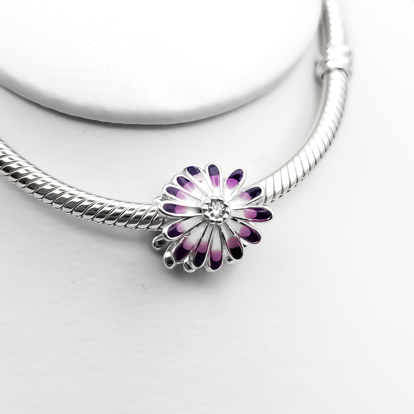 Charm Flor Morada