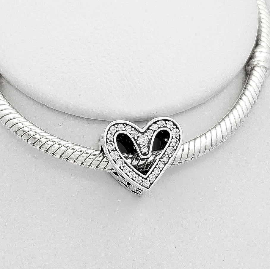 Charm Corazon Zirconia