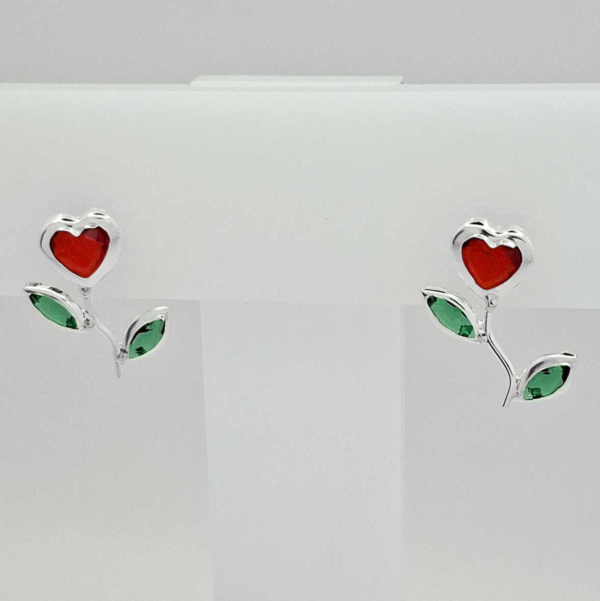 Broquel Flor Corazon Rojo