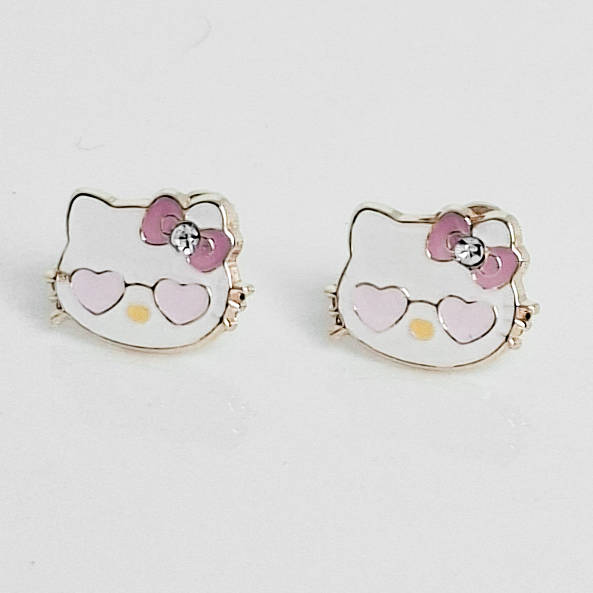 Broquel Kitty Corazones