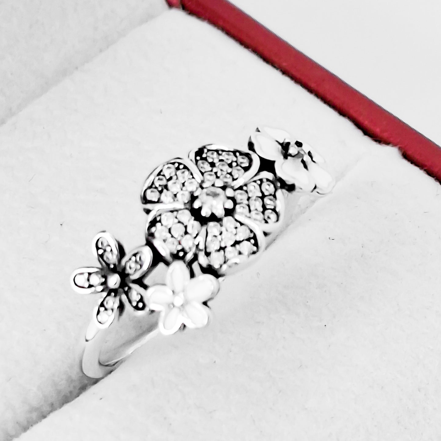 Anillo Flores Zirconia Esmalte