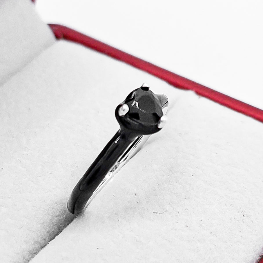 Anillo Corazon Negro