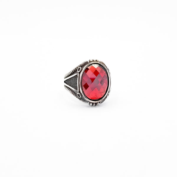 Anillo Rojo Facetado