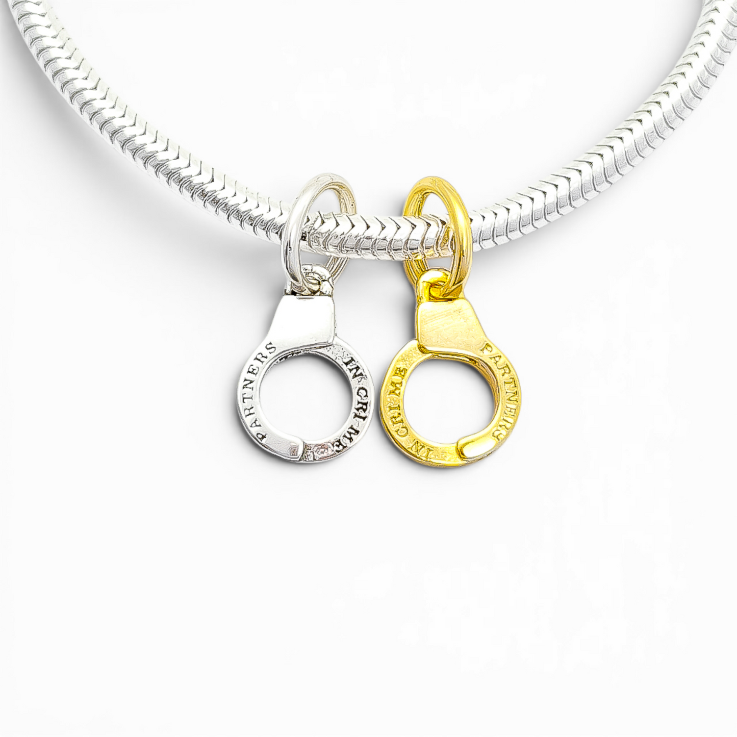 Charm Esposas