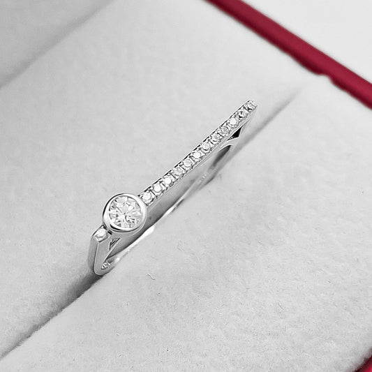 Anillo Zirconia Delgado