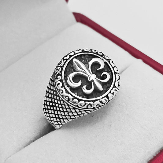 Anillo Flor de Lis