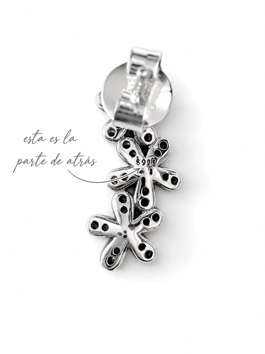 Aretes Inspirados Estilo Pan en Plata Ley .925