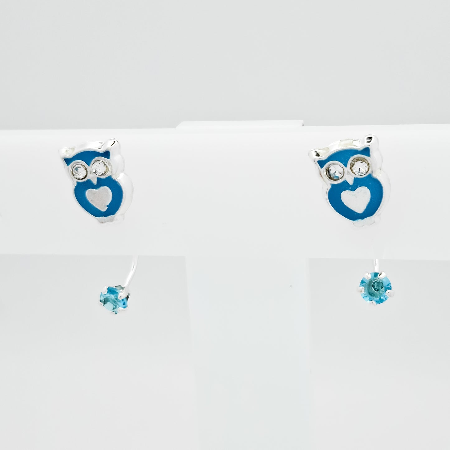 Arete Curvo Buho Azul