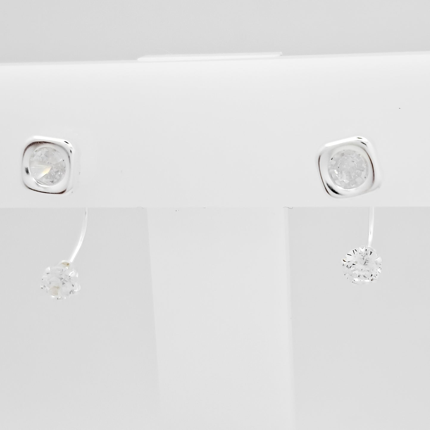 Arete Curvo Cuadro Blanco