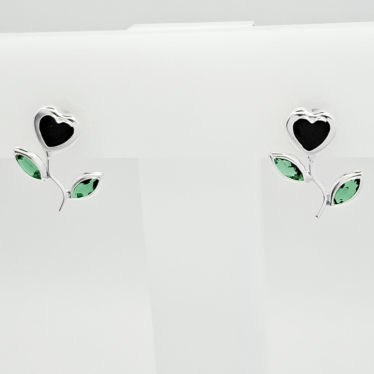 Broquel Flor Corazon Negro