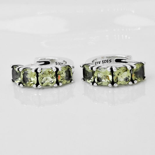 Hugguie Verde Zirconia