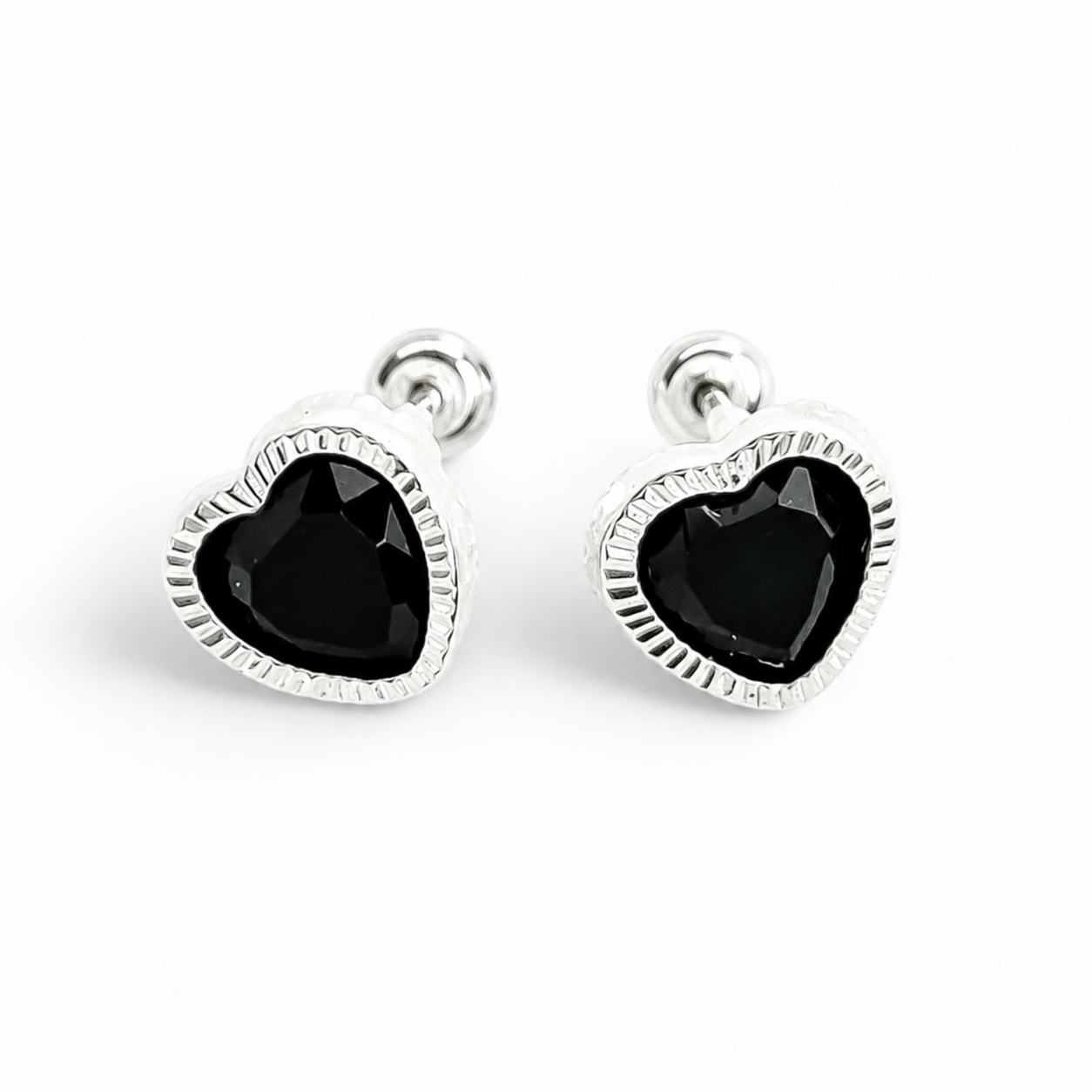Broquel Corazon Negro #7