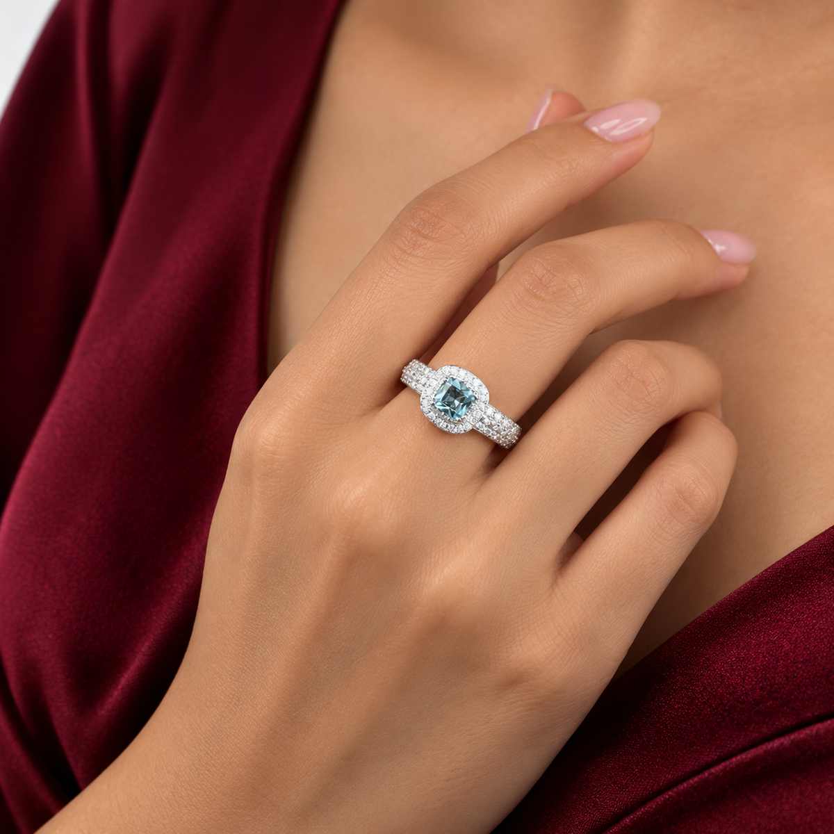 Anillo Zirconias Plata Ley 925