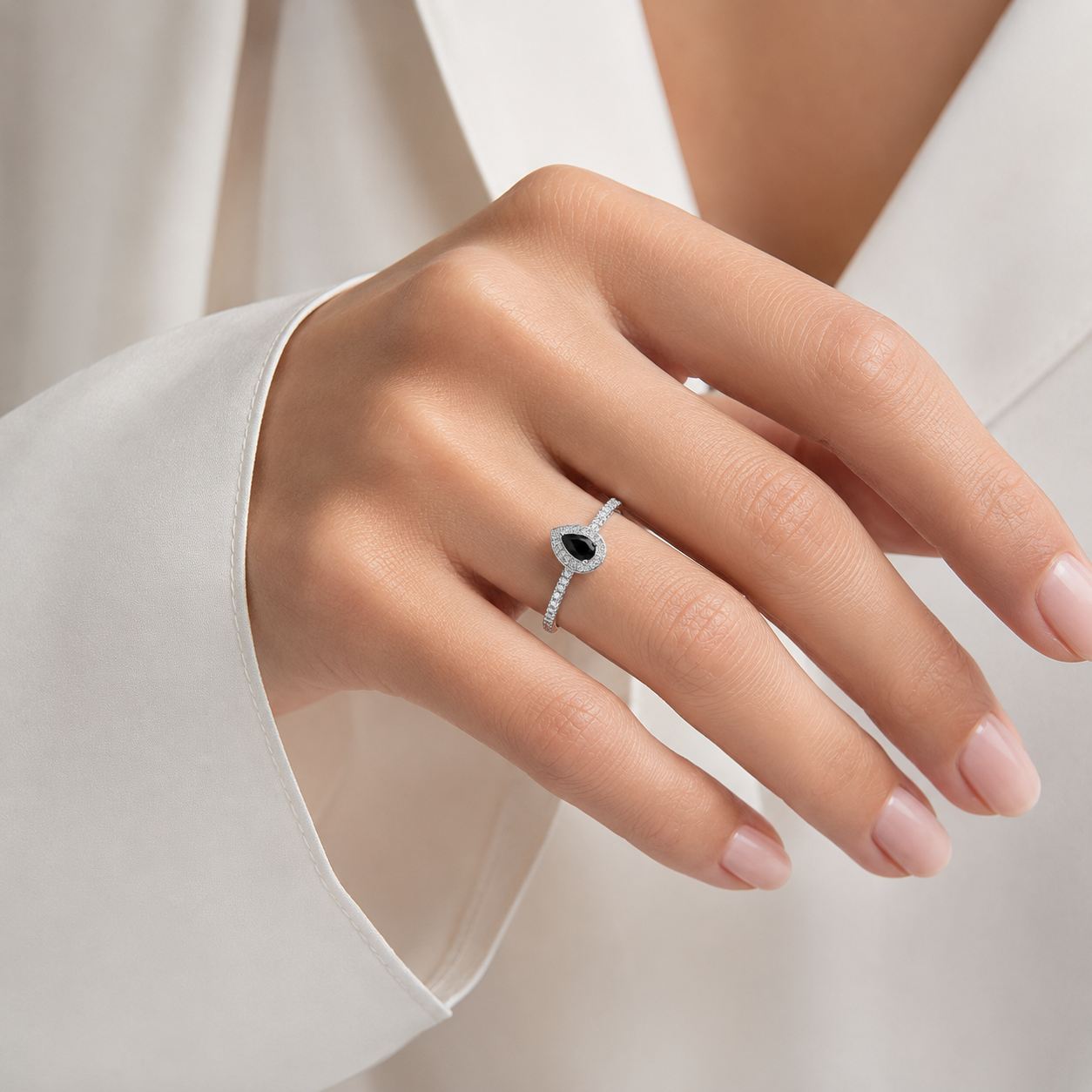 Anillo Gota Negra