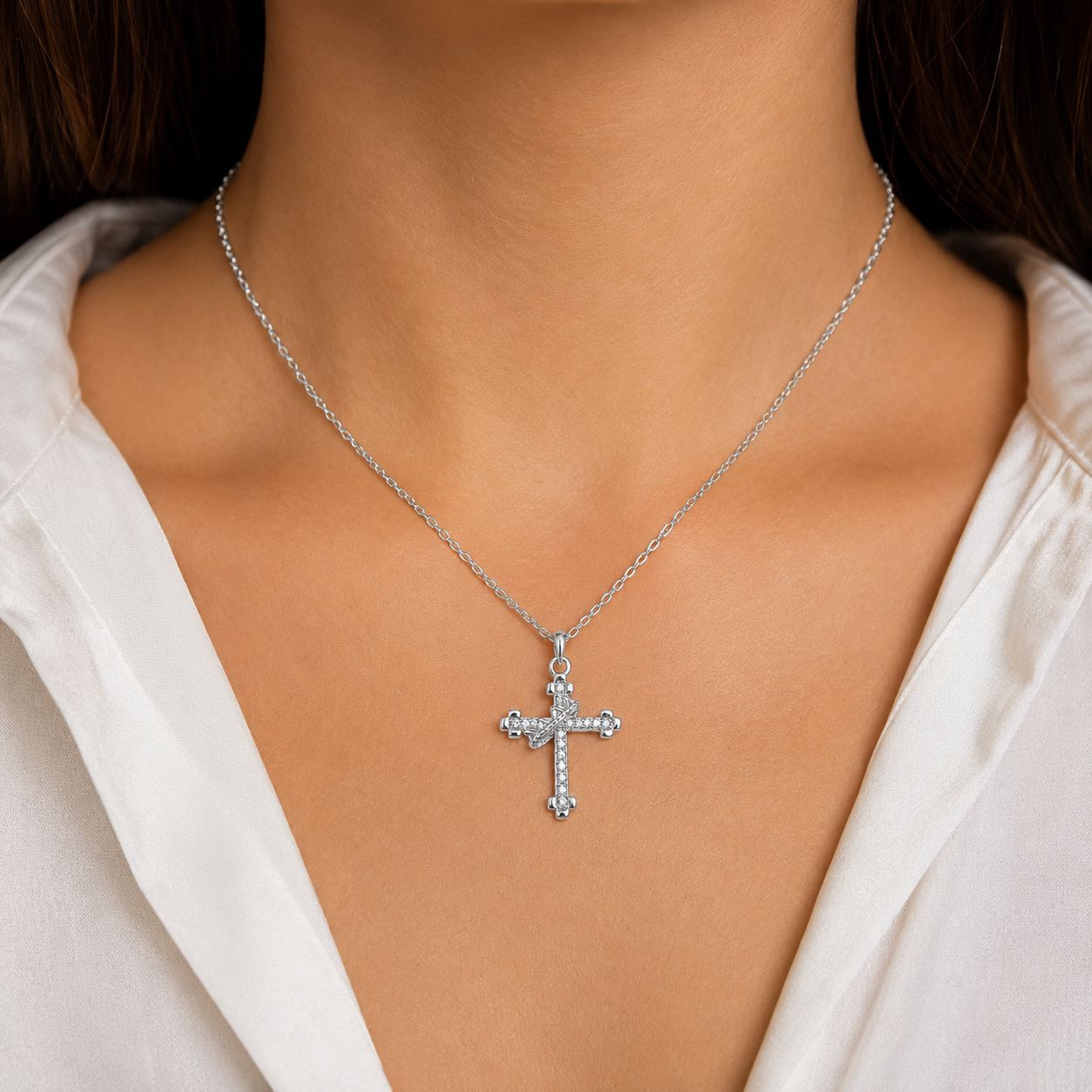 Collar Cruz Zirconia Plata Ley 925