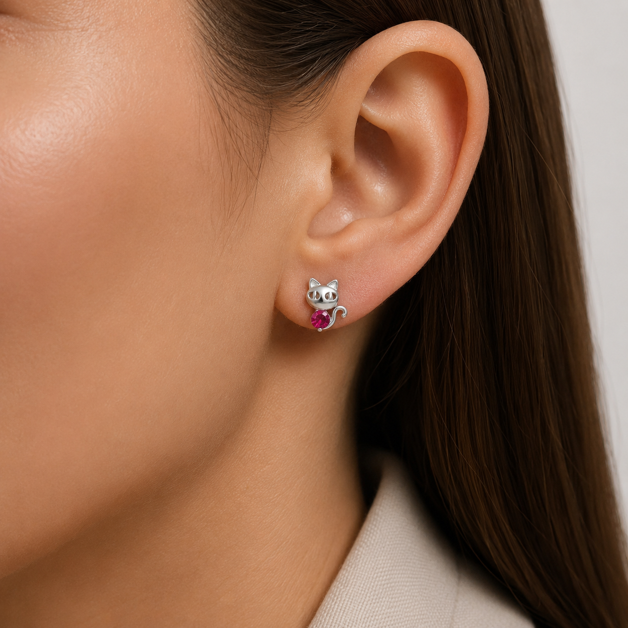 Arete Gato Rojo