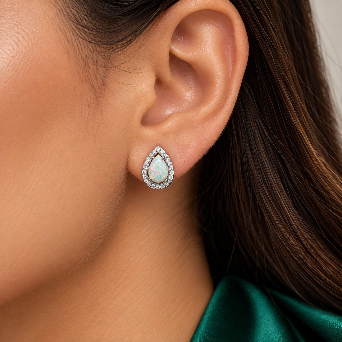 Arete Opalo Blanco Plata Ley 925