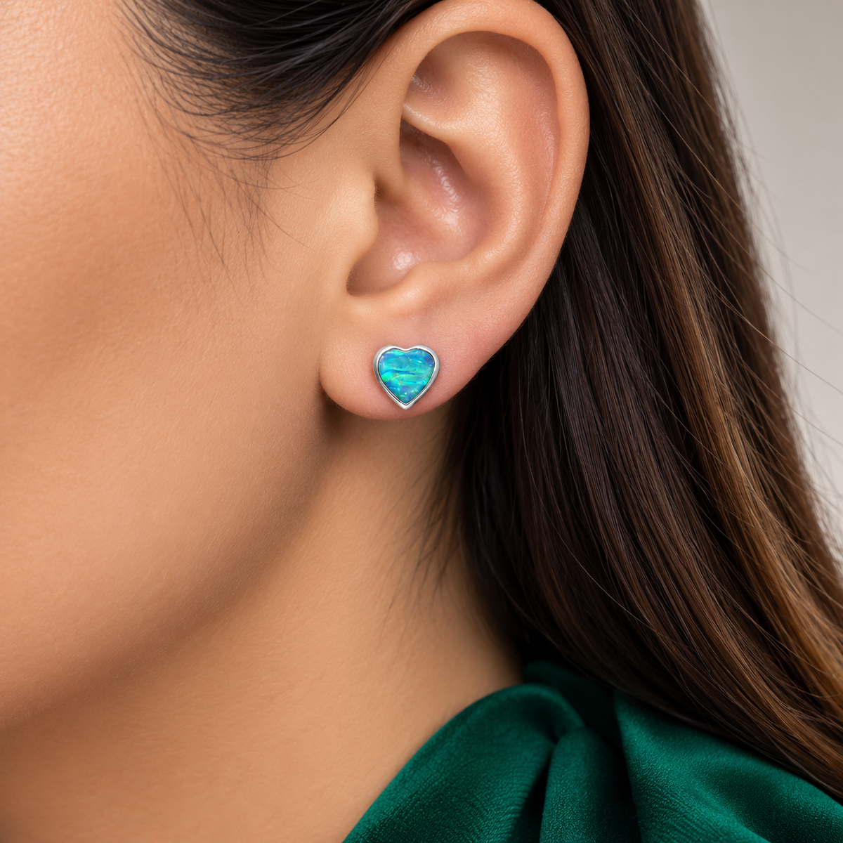 Arete Corazon Opalo Azulito Plata Ley 925