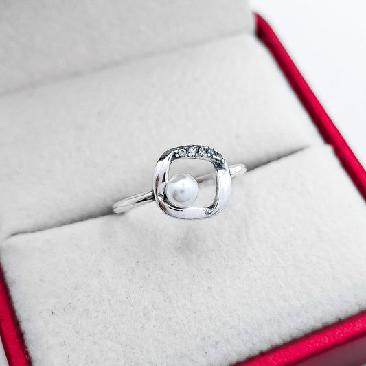Anillo Perlita