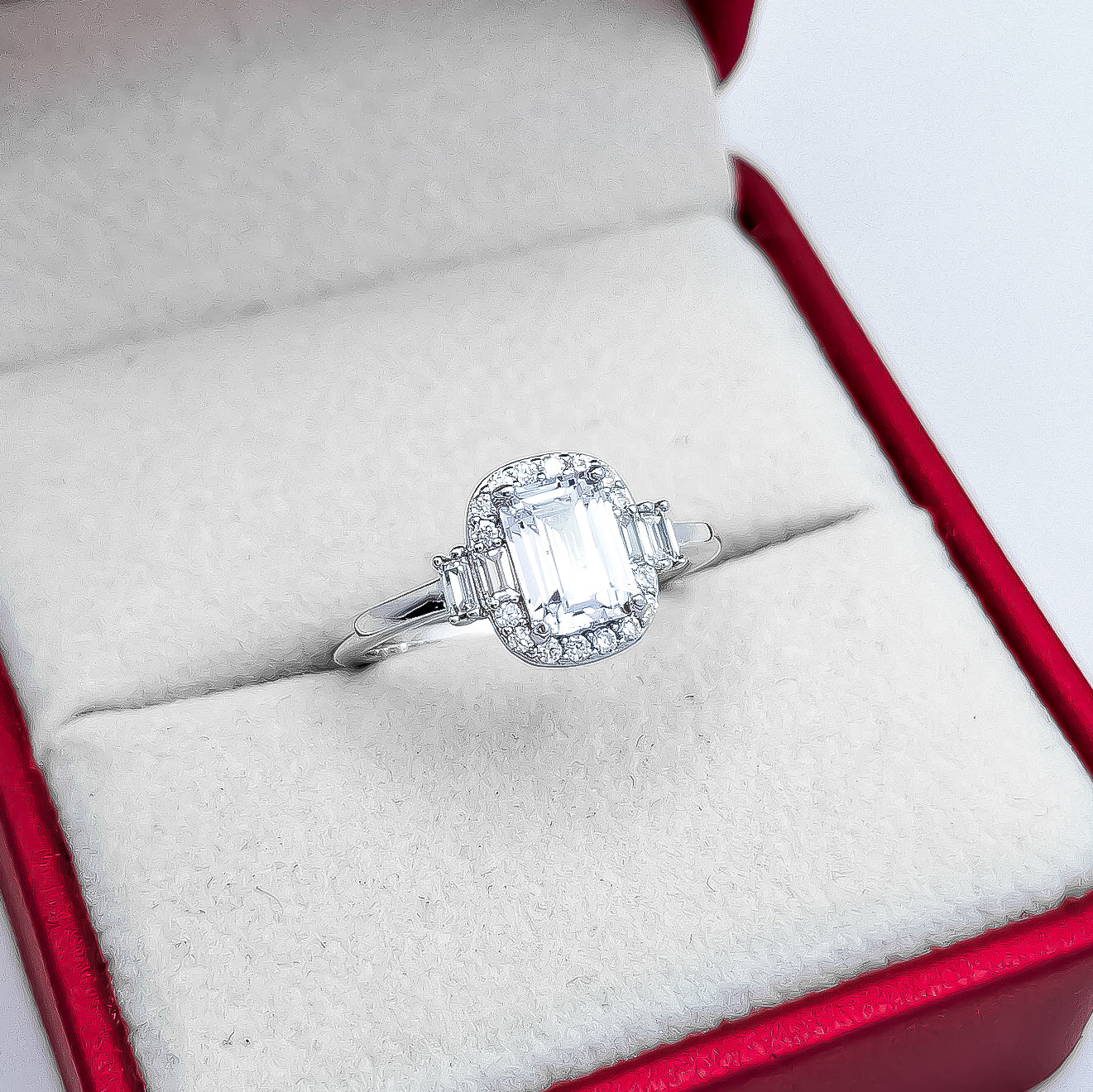 Anillo Zirconia Blanca