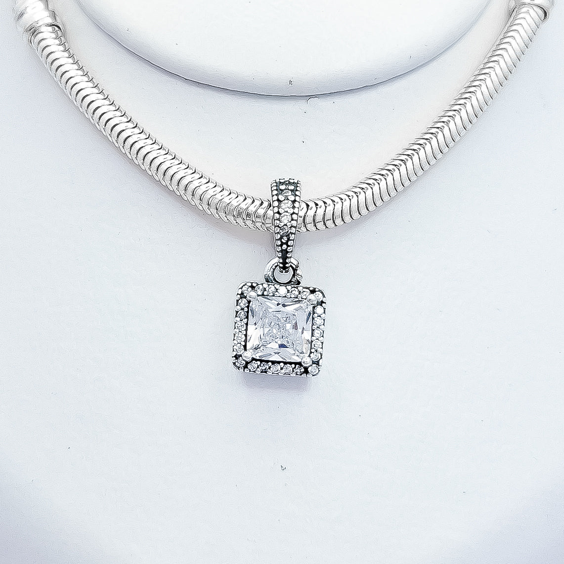 Charm Cuadro Zirconia